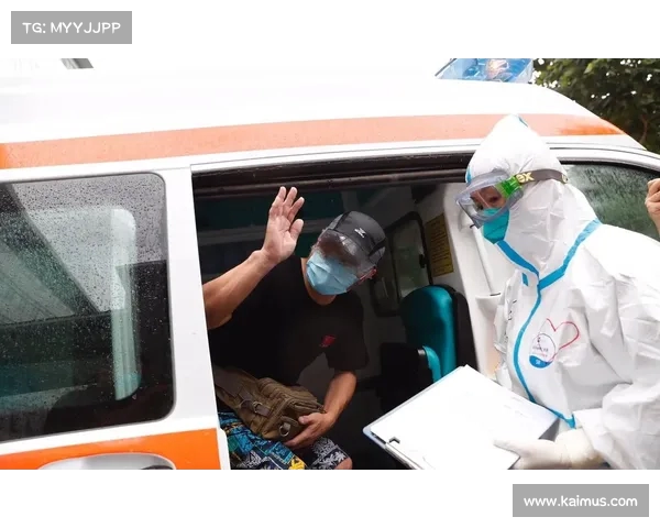 穆西亚拉预计最早11月复出目前仍未出院恢复中 穆西亚拉预计最早11月复出目前仍未出院恢复中